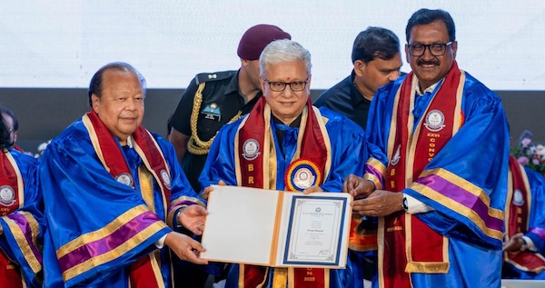Doctorado Honoris Causa